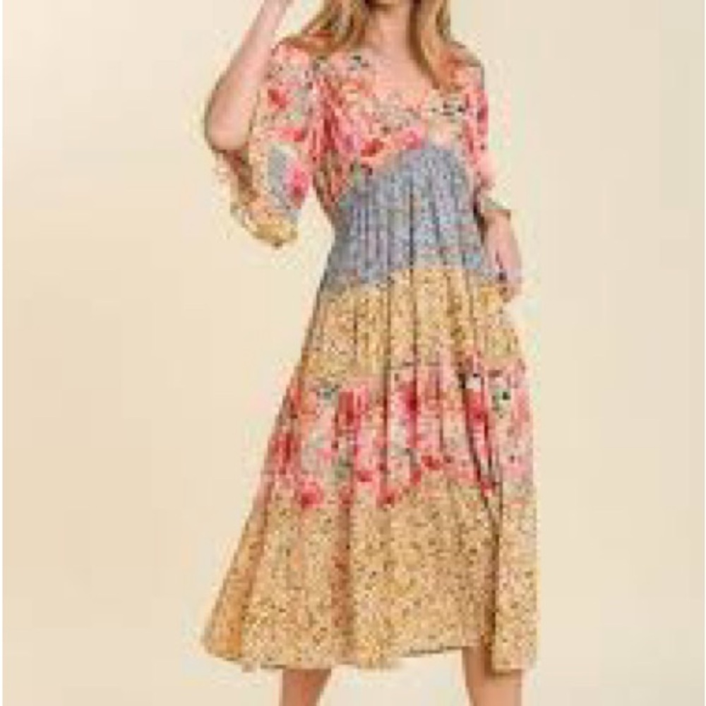 Umgee NWOT Bohemian Tiered Pastel Floral Midi Dress 👗 with Empire Waist - Picture 3 of 10